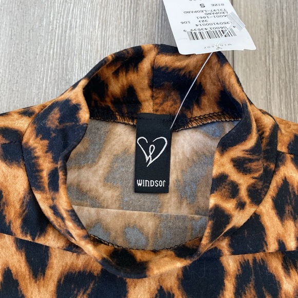 Windsor Crop Top - Picture 3 of 4